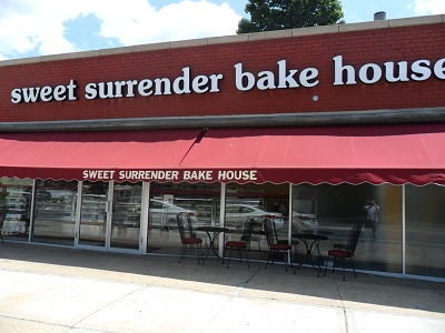 Review Sweet Surrender Bake House a