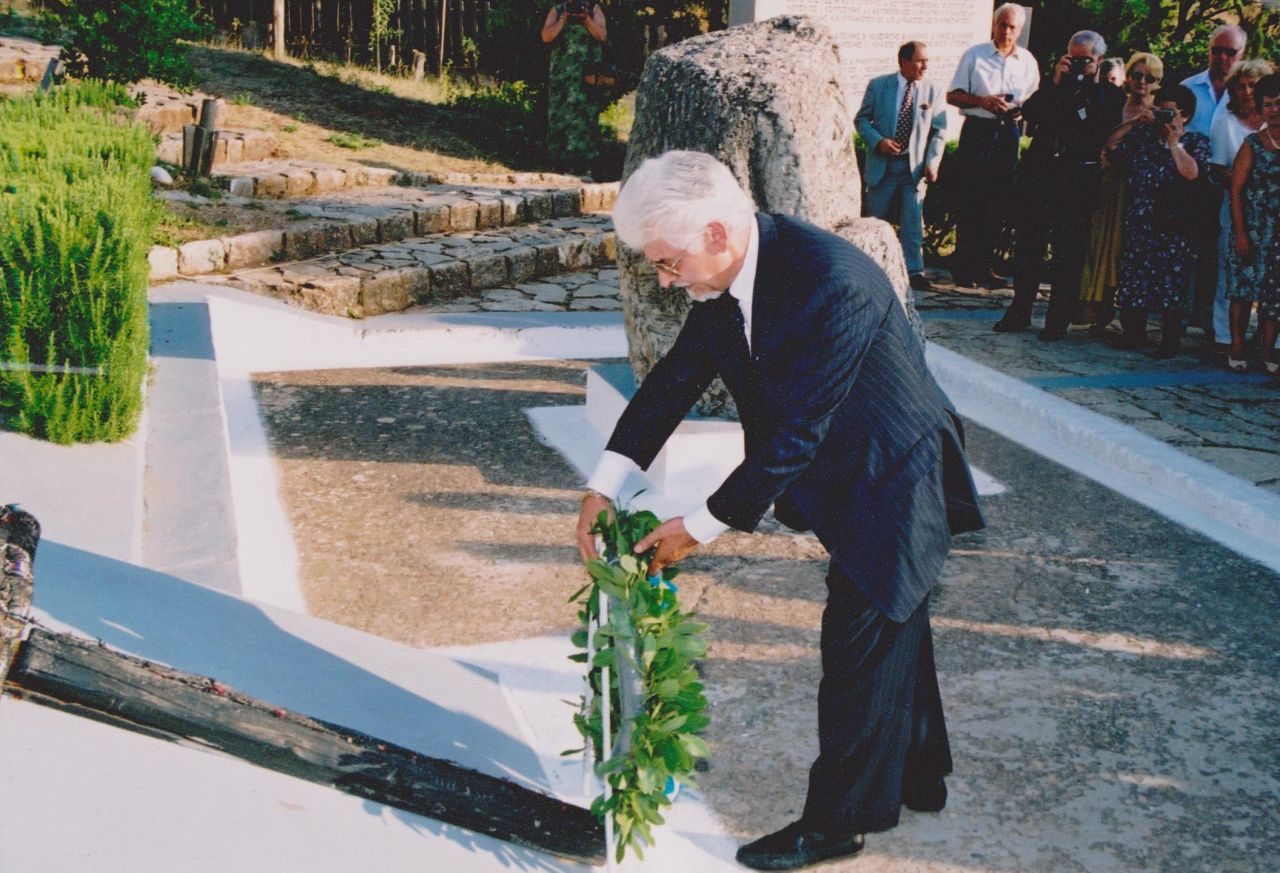 Έφυγε ο «Ιππότης του Ελληνισμού», Θ. Γ. Σπυρόπουλος
