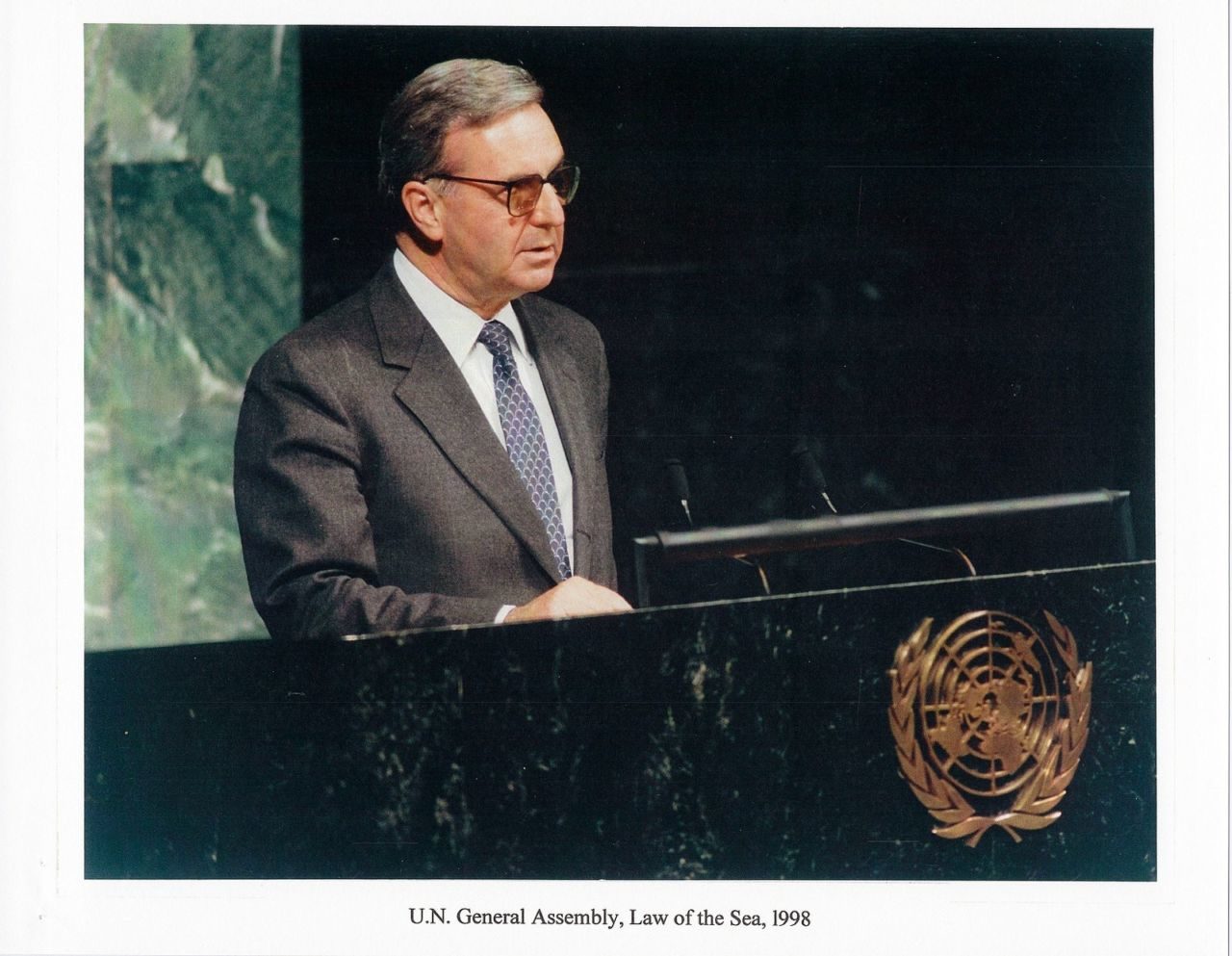 THE ROLE OF THE UNITED NATIONS IN CONFLICT RESOLUTION; THE CASE OF CYPRUS The Foreign Policy Association Spiros Voutsinas Lecture