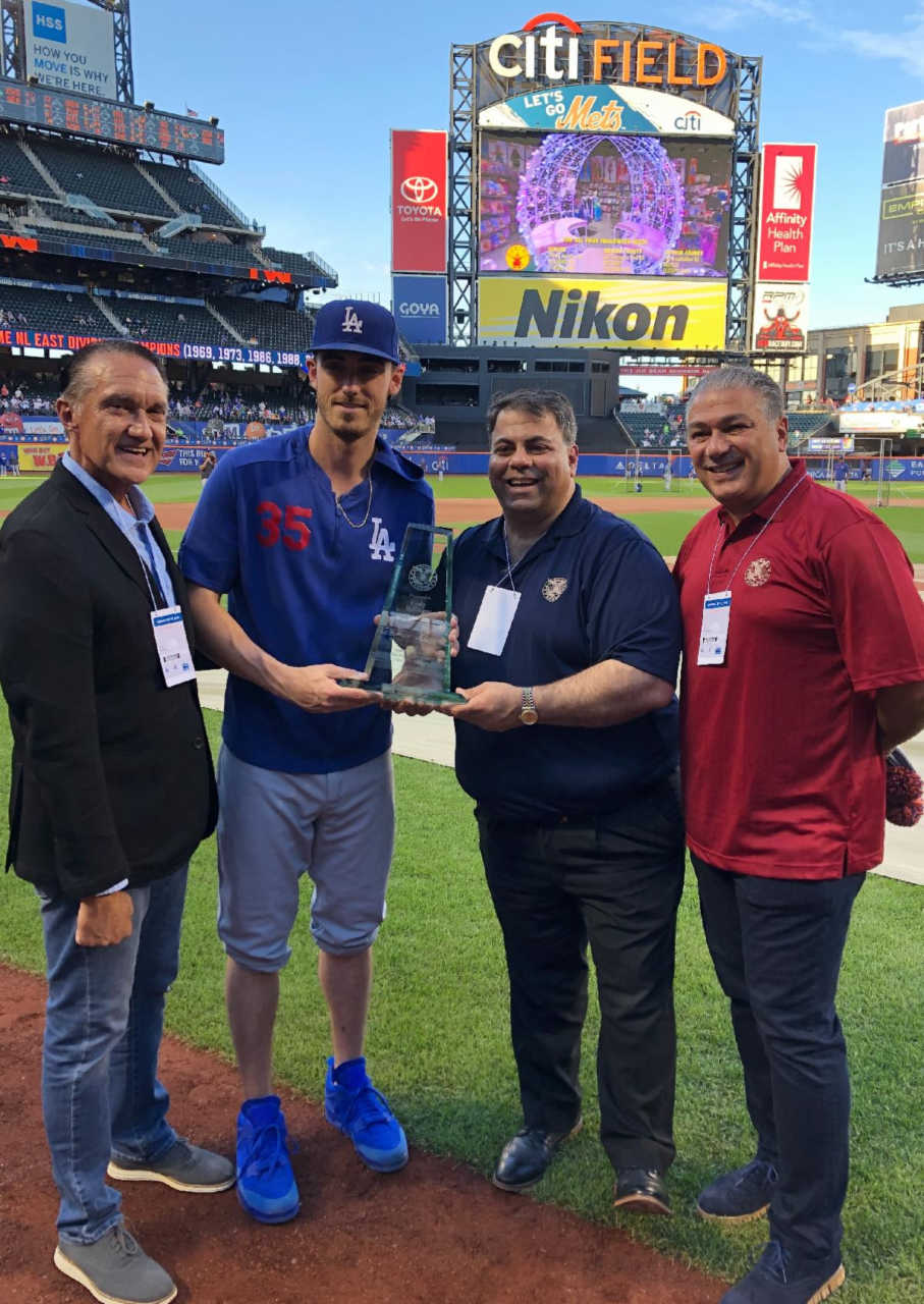 Los Angeles Dodgers All-Star Receives Prestigious Hellenic Athlete Award for Excellence