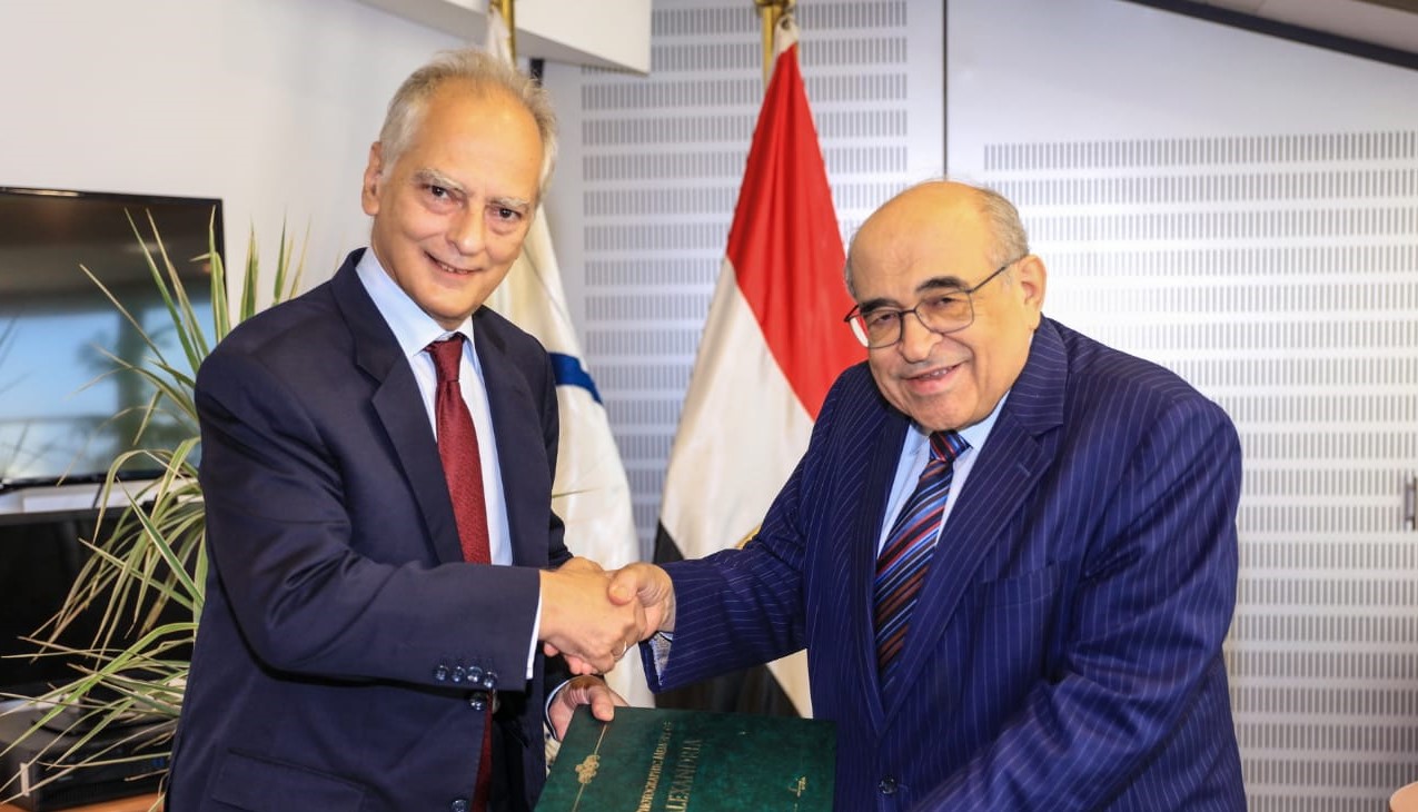 «Αίγυπτος και Ελλάδα έχουν μία τεράστια κοινή ιστορία και η Βιβλιοθήκη της Αλεξάνδρειας αποτελεί την καλύτερη απόδειξη»