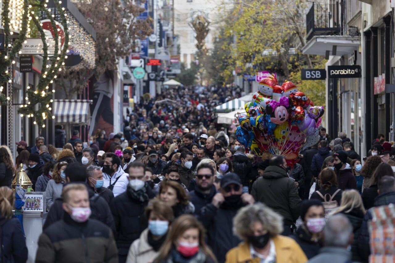 Stricter mask regulations, shorter entertainment hours, and remote work measures Jan. 3-16