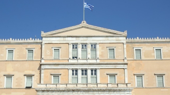 SYRIZA, PASOK parties table their reports on Androulakis surveillance issue