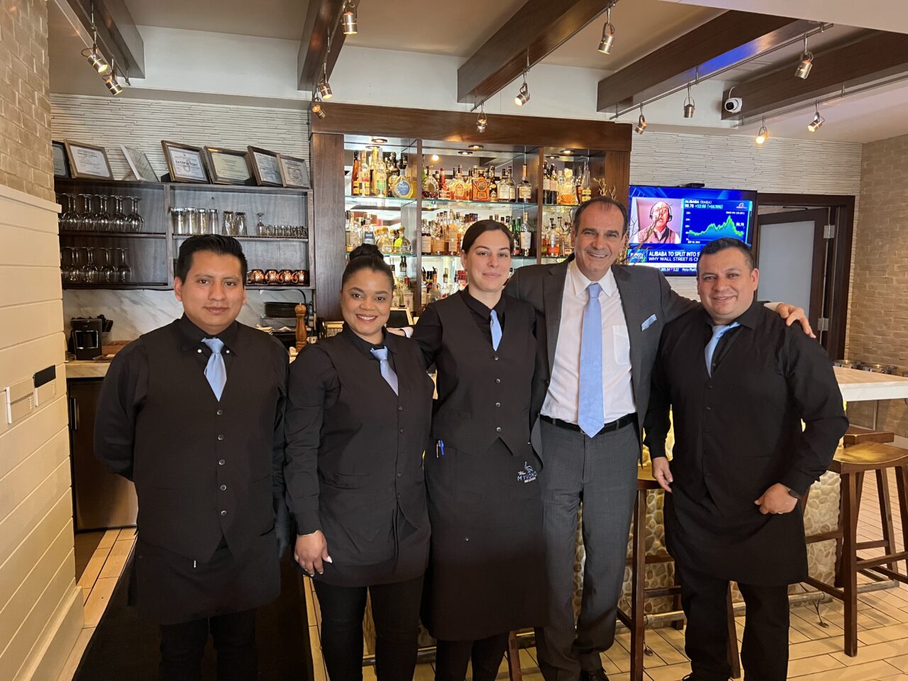 Taverna Mykonos: Where Authentic Greek Cuisine Welcomes You into the Family