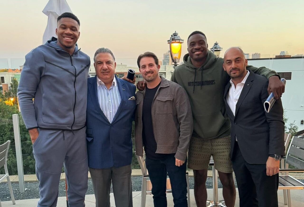 Giannis-Antetokounmpo-john-koudounis-calamos