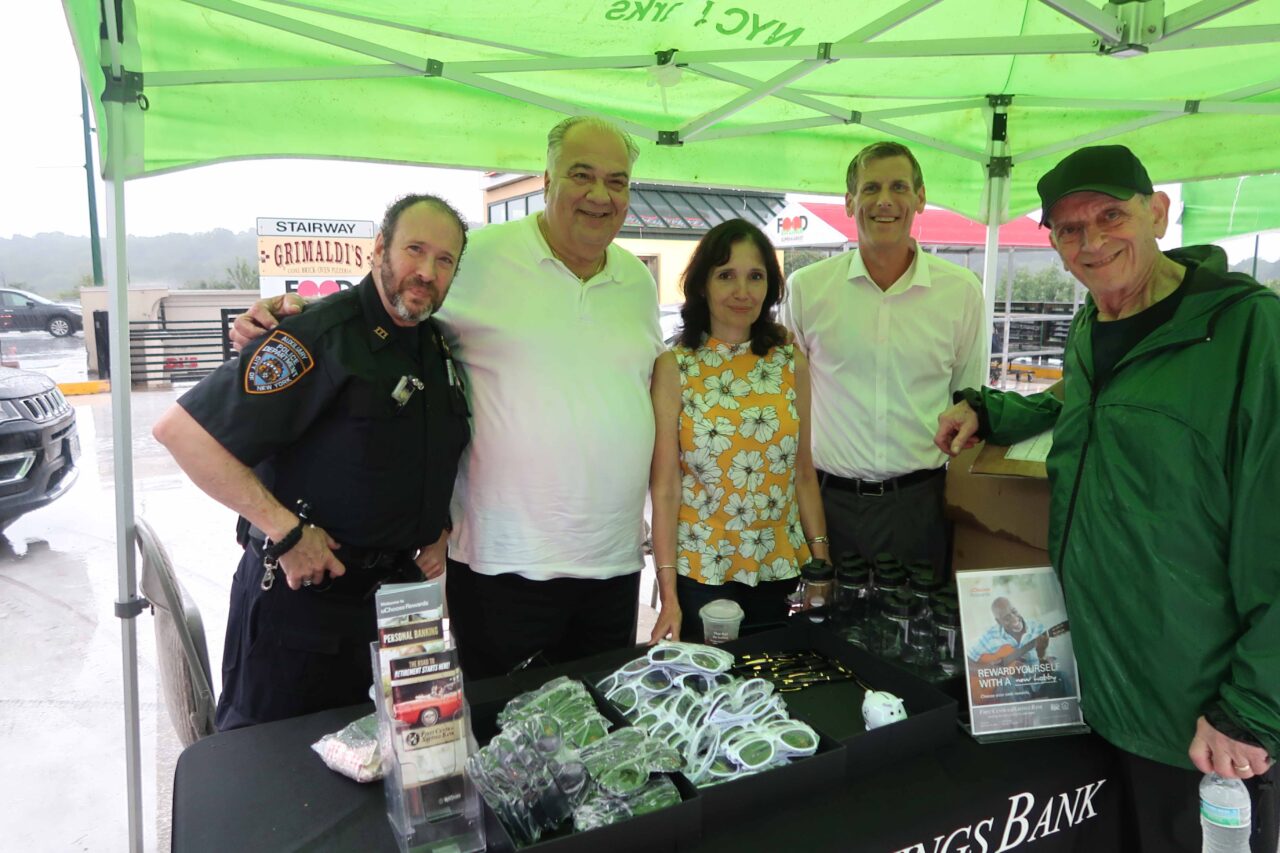Crowds in Rain Attended 111th Precinct Community Night Out
