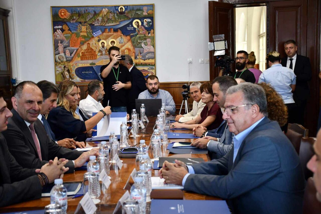 Συνάντηση ΣΕΒΕ με τον Υπουργό Εξωτερικών Γιώργο Γεραπετρίτη Γεραπετρίτης