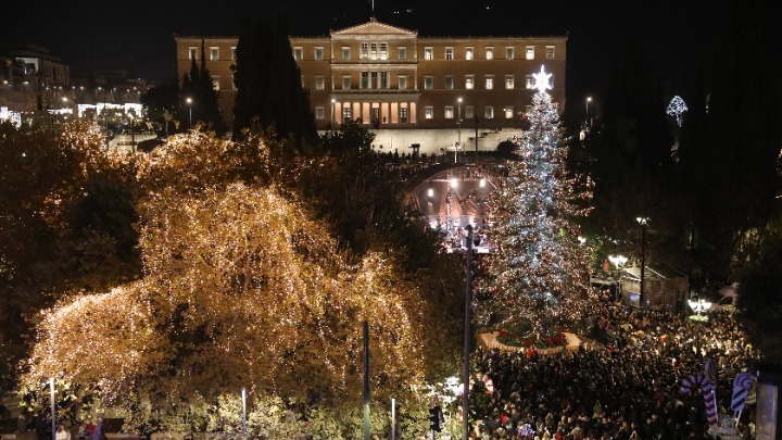 Athens welcomes the holiday season with Christmas tree lighting in Syntagma square