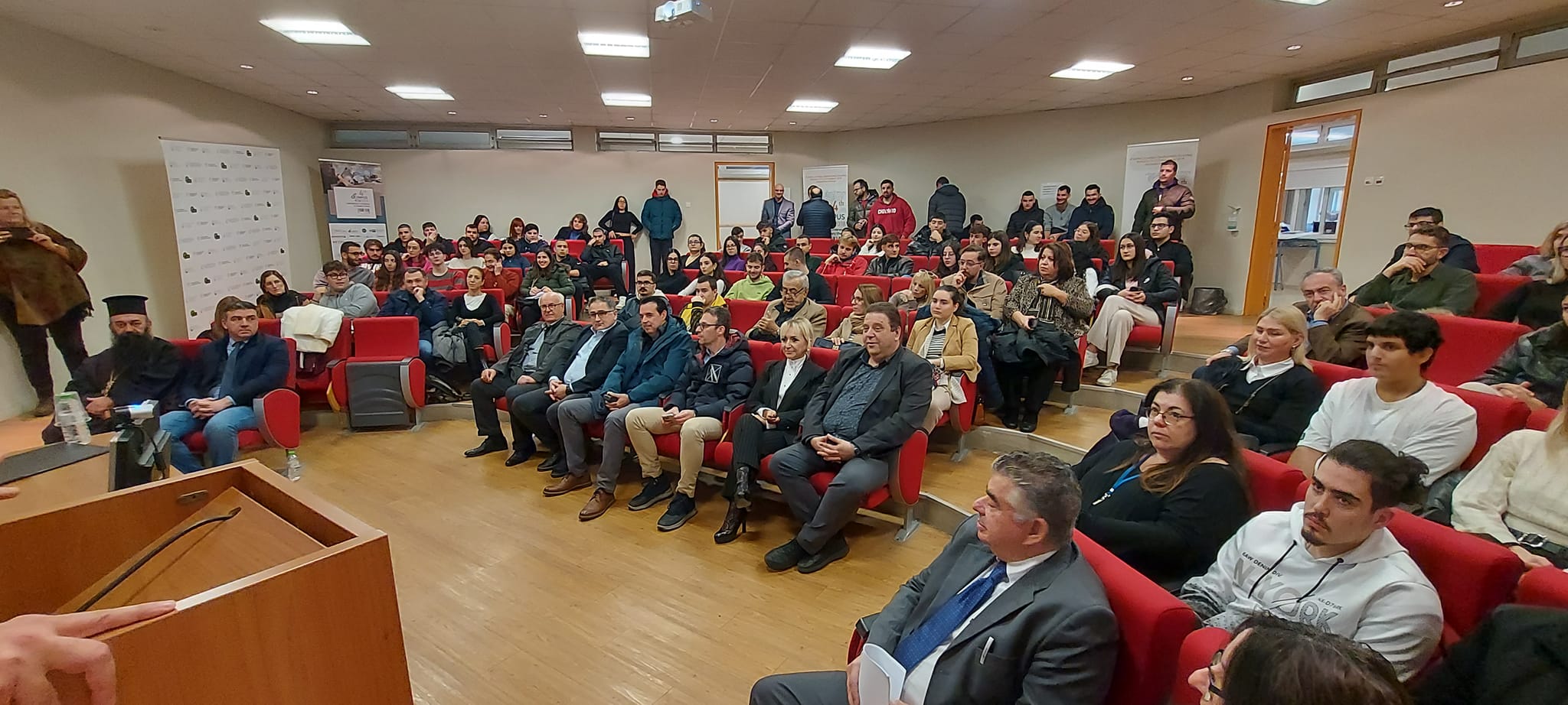 Τμήμα Διοίκησης Εφοδιαστικής Αλυσίδας του ΔΙ.ΠΑ.Ε.