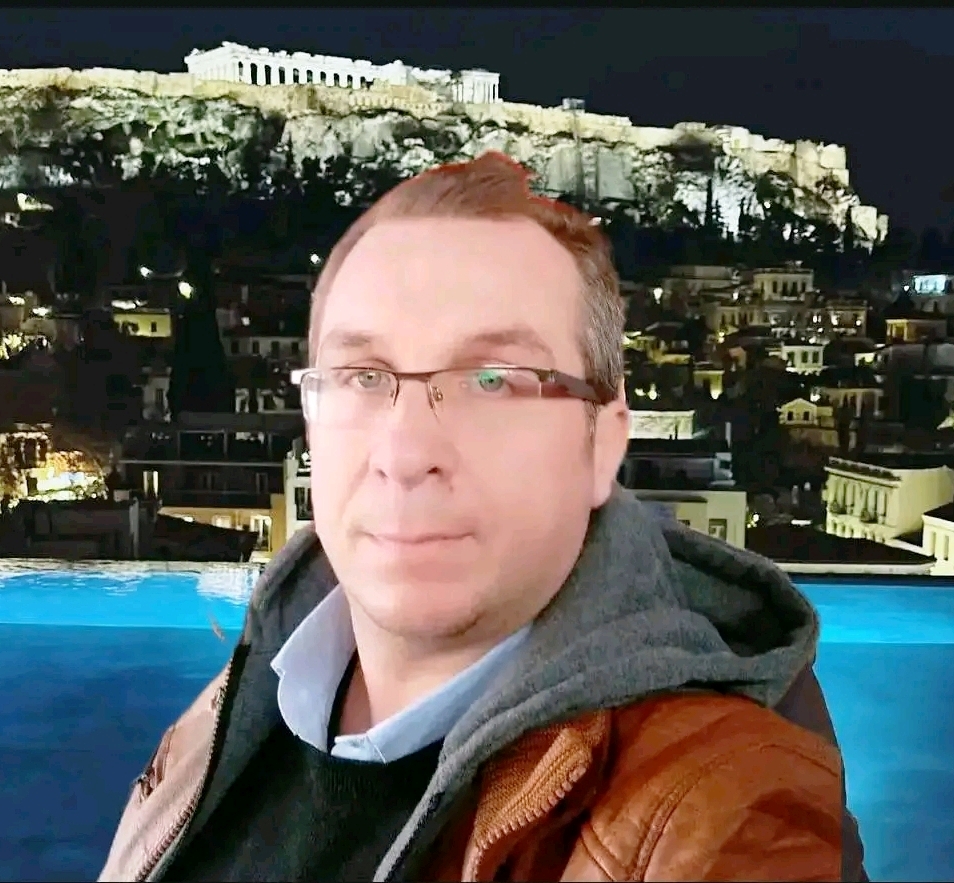 Μάριος Παπαευσταθίου