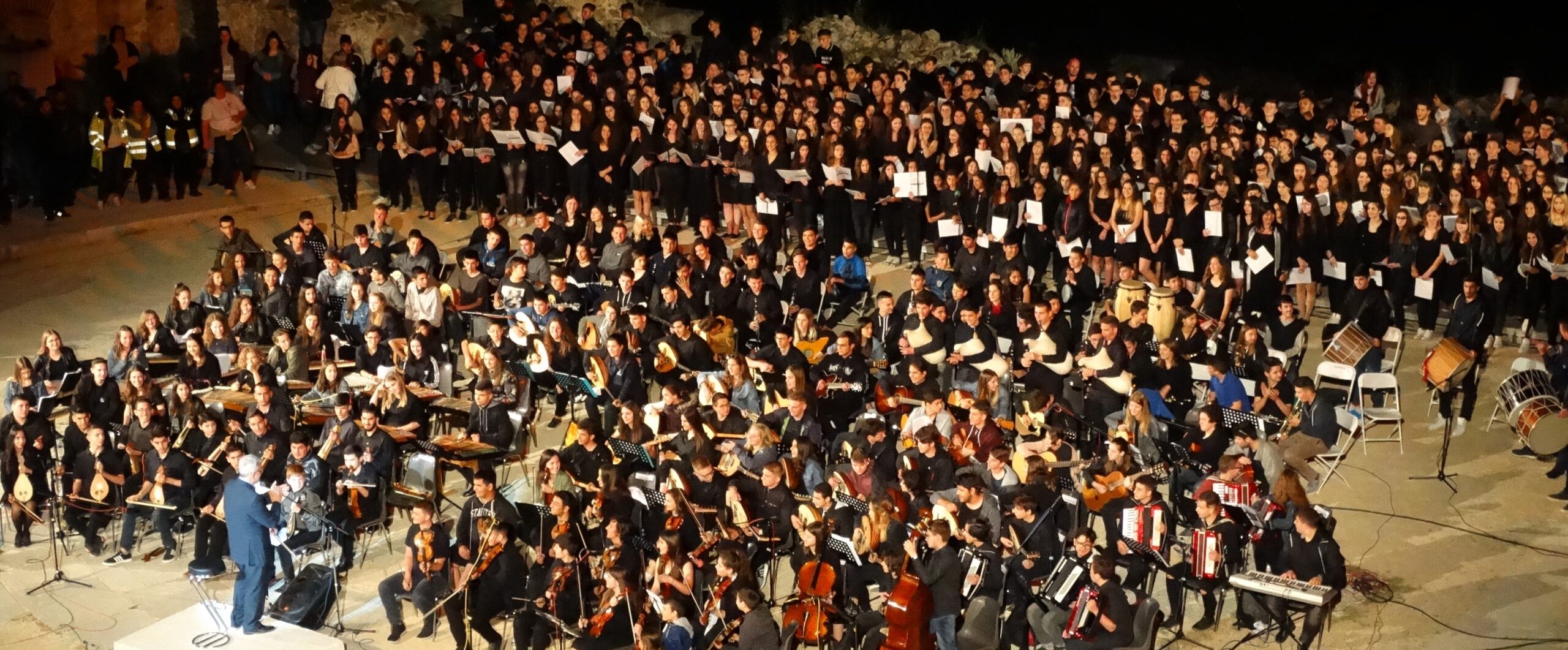 Καβάλα: «Άδοντες καί Ψάλλοντες…» - 'Ενα μουσικό μαθητικό φεστιβάλ αφιερωμένο στον Απόστολο Παύλο και τον Μίκη Θεοδωράκη