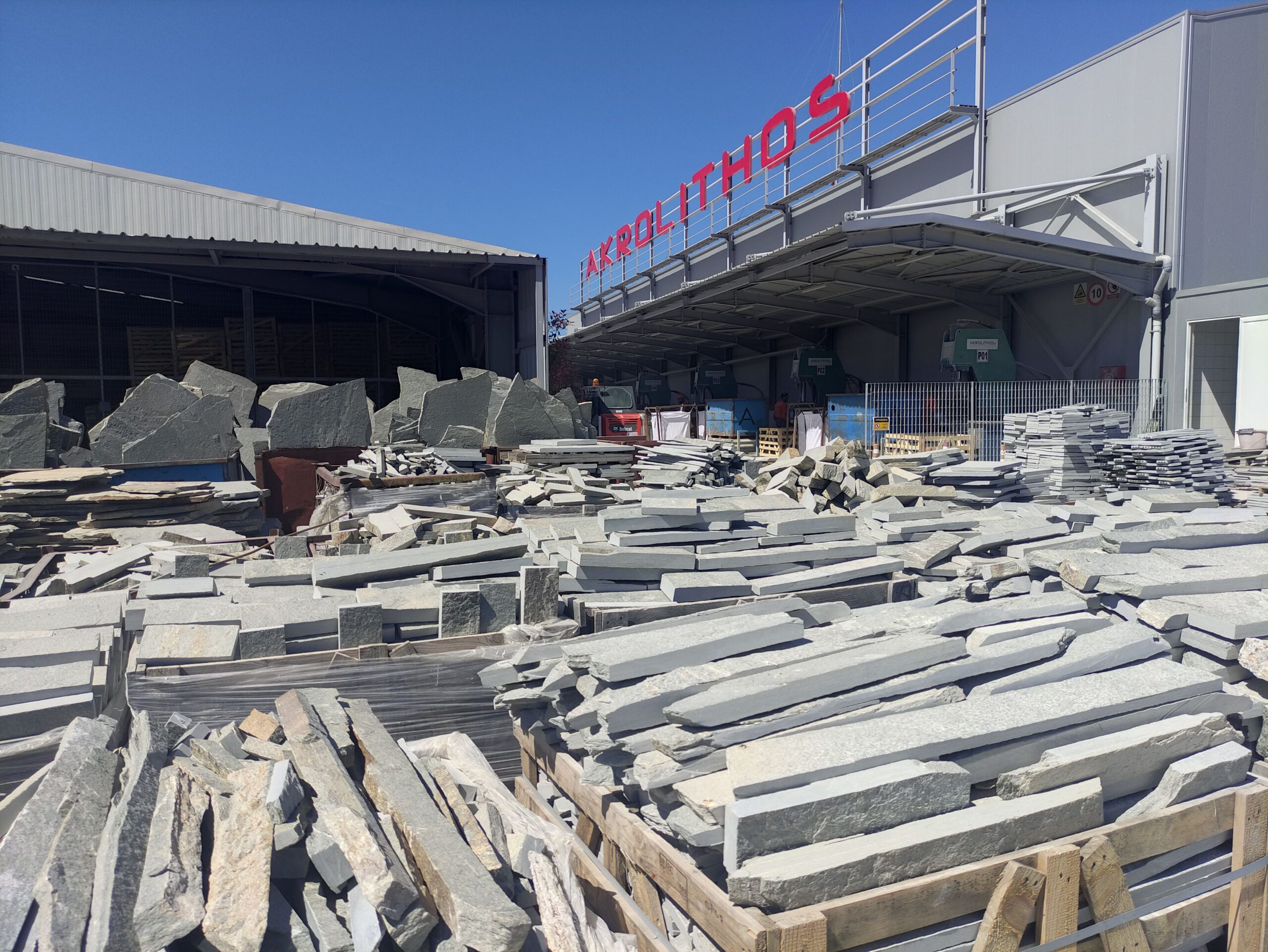 Akrolithos: Από την ανταλλαγή μιας φωτογραφικής μηχανής σε εξαγωγές φυσικών πετρωμάτων προς 97 χώρες παγκοσμίως