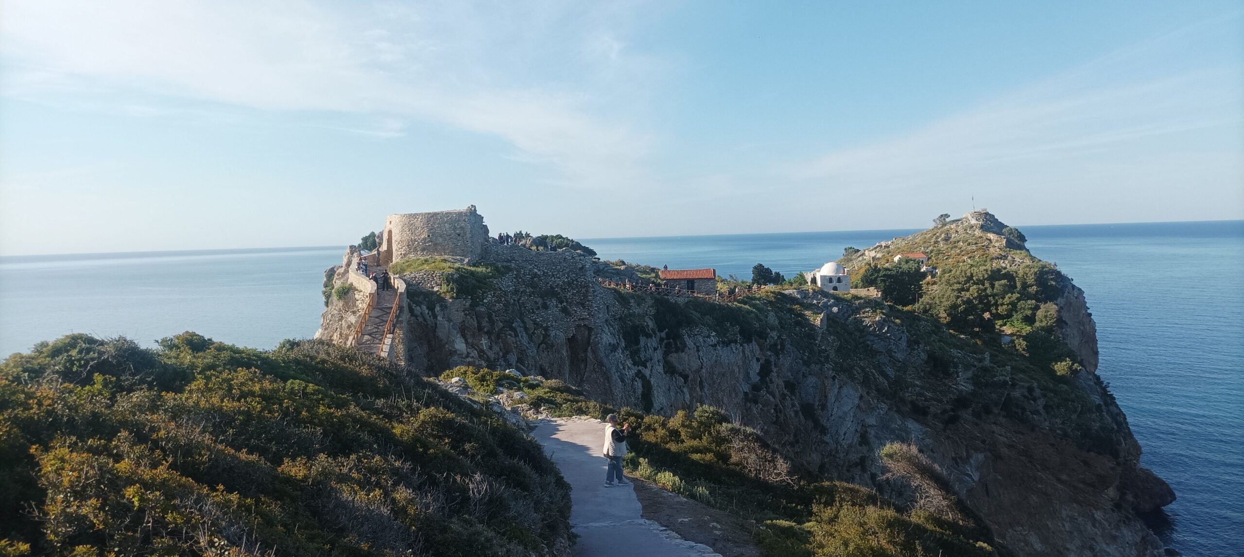 Σκιάθος: Το εμβληματικό Κάστρο της Σκιάθου εγκαινιάστηκε από την υπουργό Πολιτισμού - Έργα αποκατάστασης και συντήρησης 3