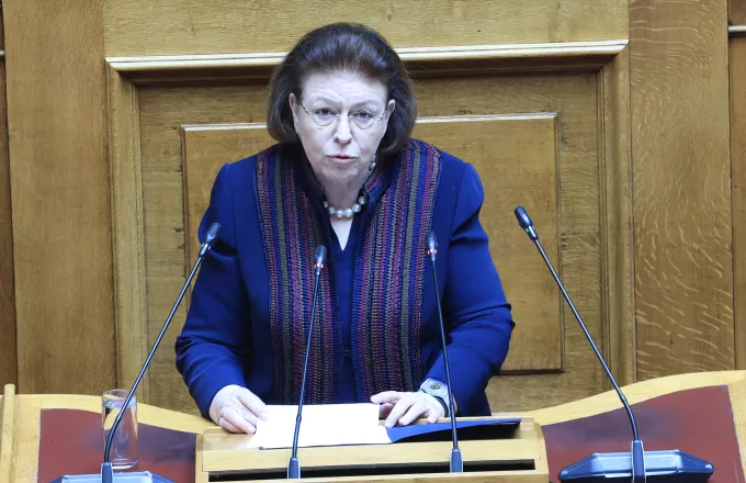 Δήλωση της υπουργού Πολιτισμού Λίνας Μενδώνη για την απώλεια του Νίκου Γαλανού Λίνα Μενδώνη