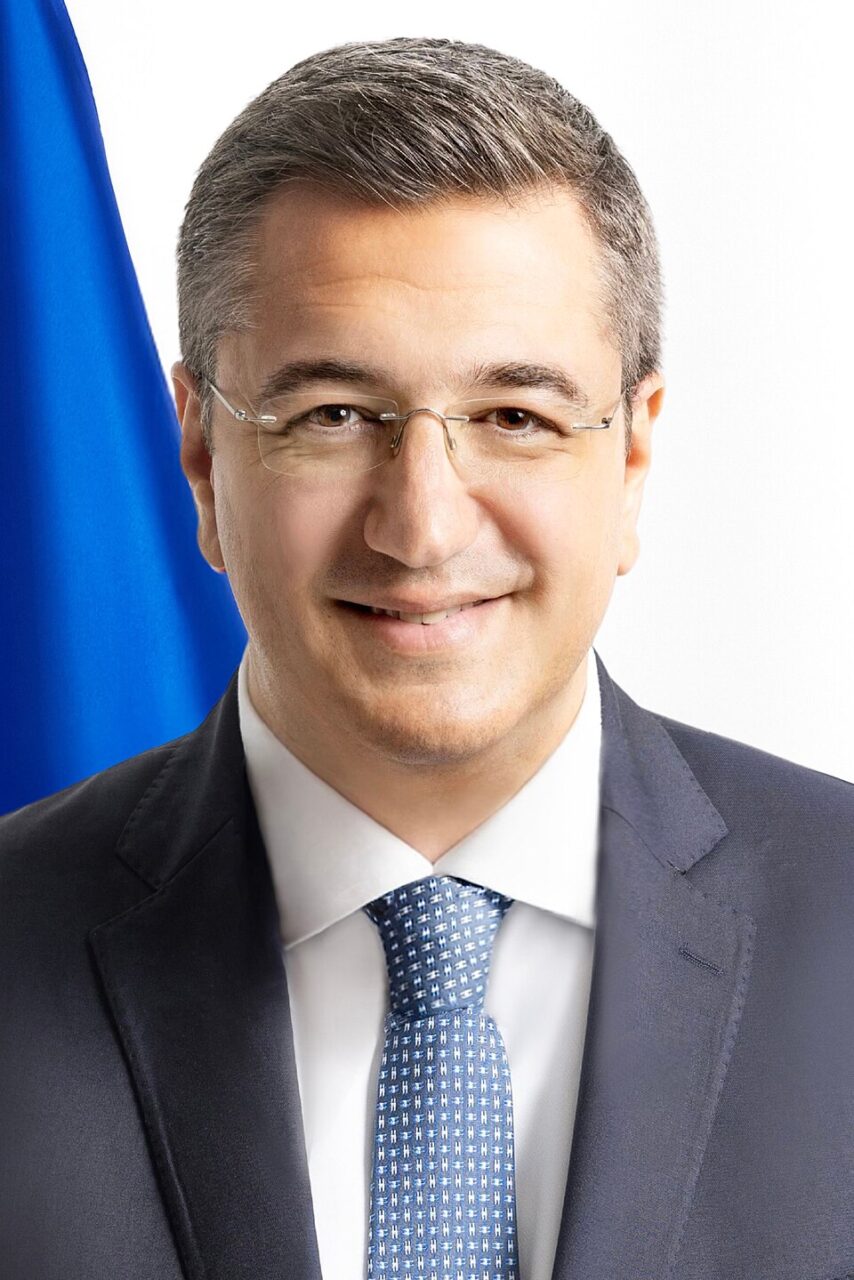 Τζιτζικώστας