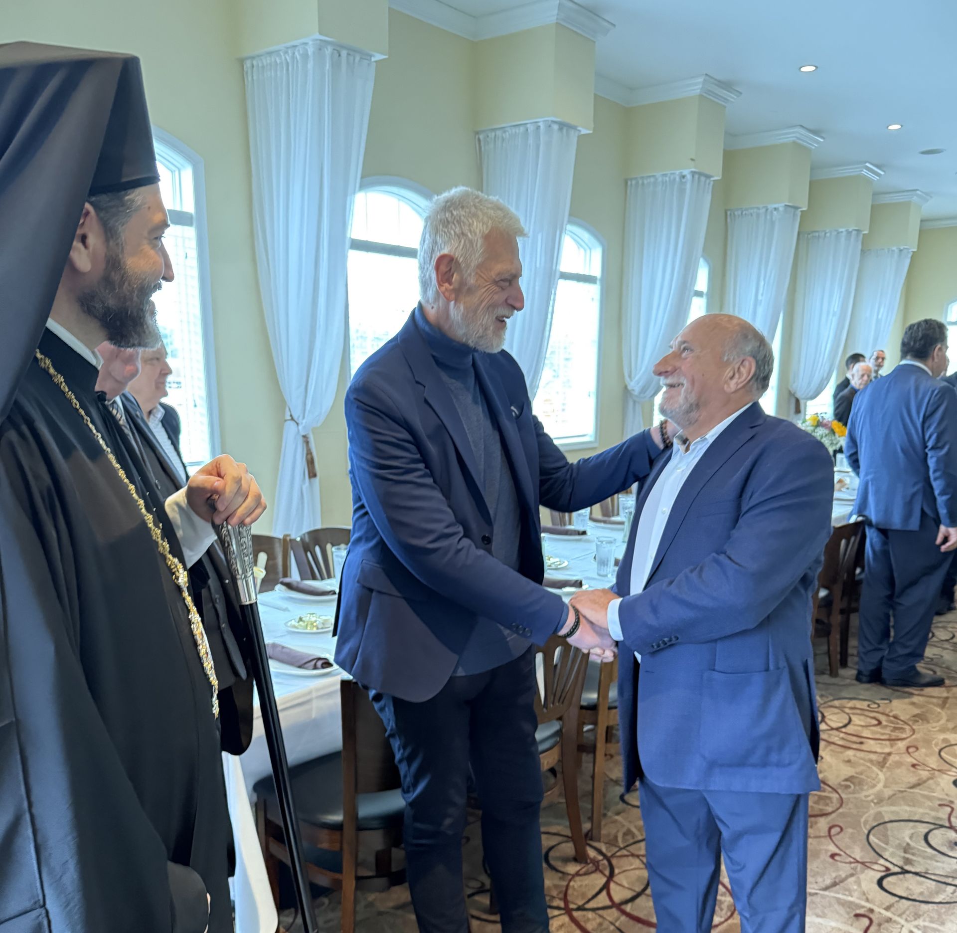 Manny-Niotis-Louverdos