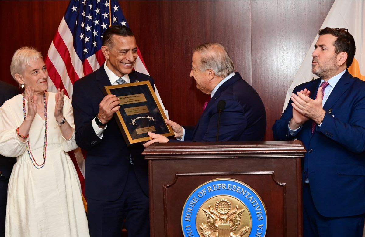 Vice Chair Issa being presented the Sarbanes Freedom Award