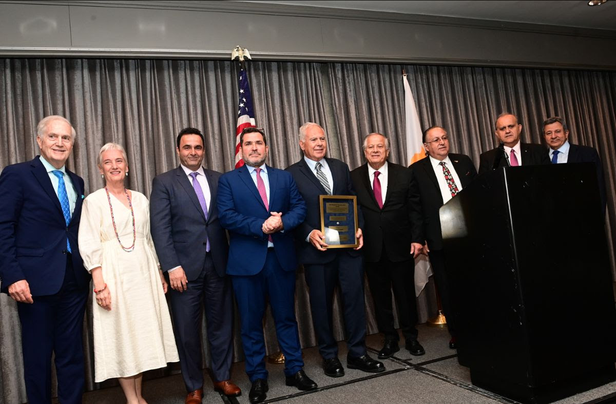 Hellenic Leaders with former Vice Chairman of Honeywell, Andreas Kramvis