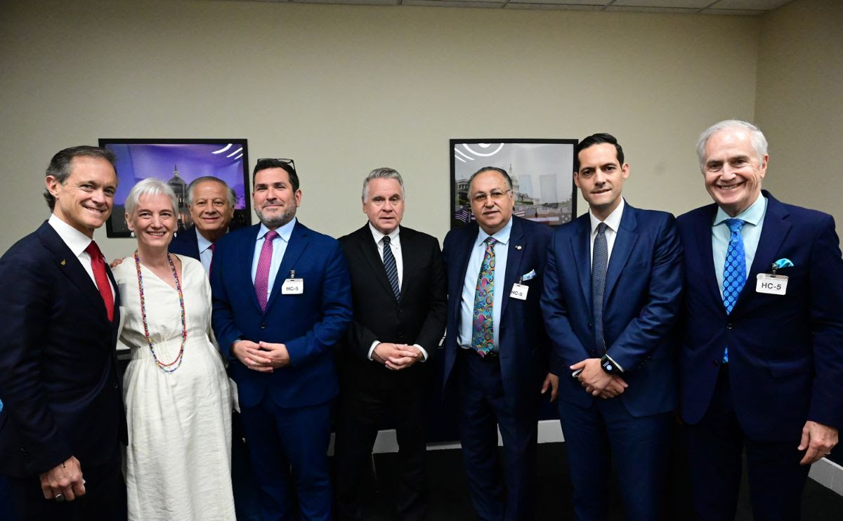AHEPA Supreme President Savas Tsivicos introduced Congressman Smith, who is depicted here with Hellenic leaders