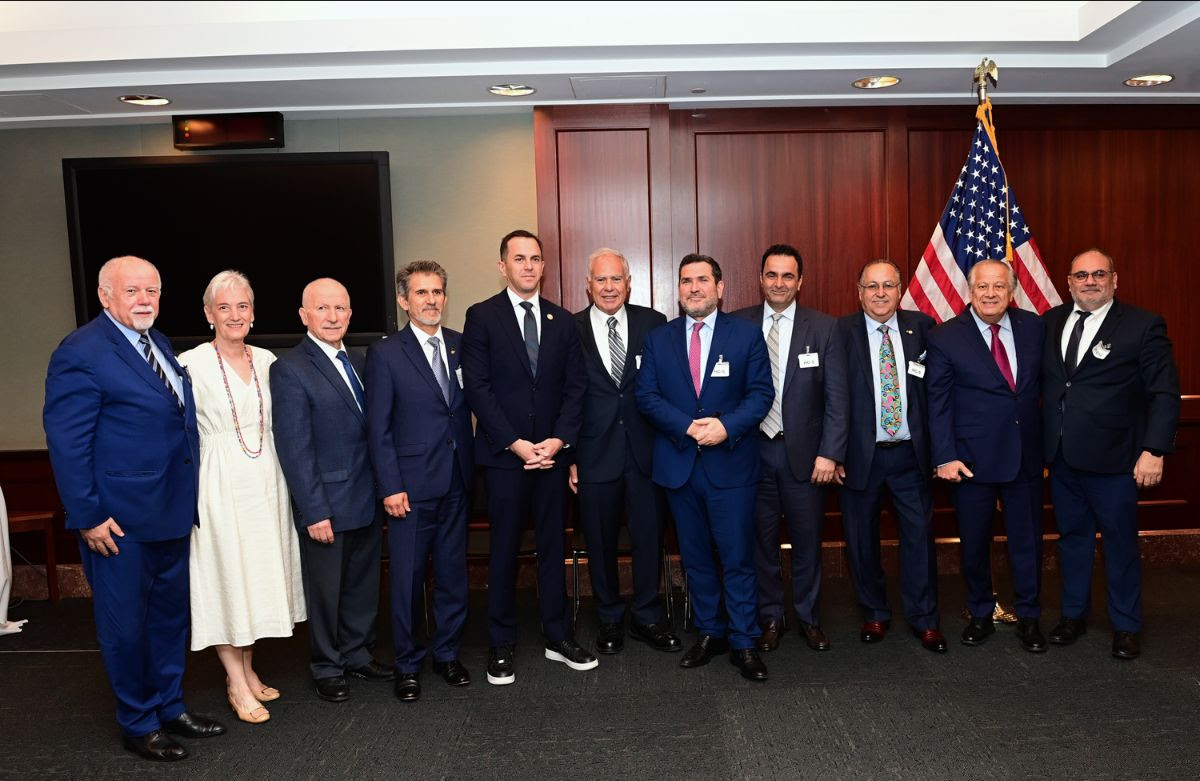 Hellenic leaders with Congressman Menendez, Jr.