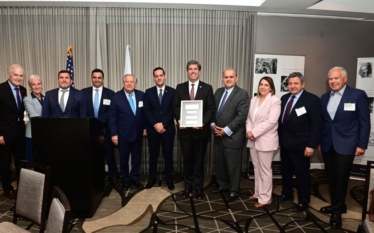 Top Hellenic leaders join Secretary Rigas