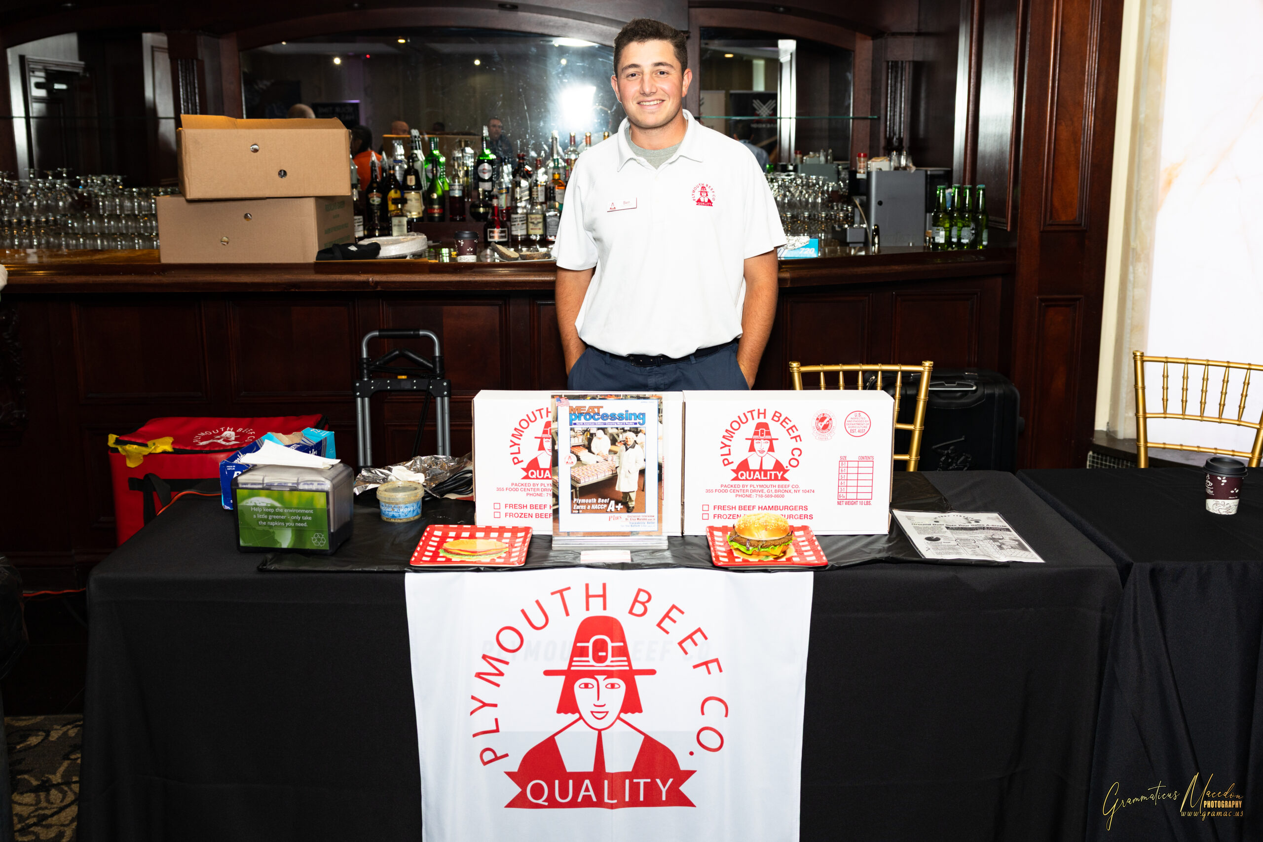 Attendees networking at the 34th Annual Hermes Expo in Old Bridge, New Jersey, celebrating Greek-American business and culture.