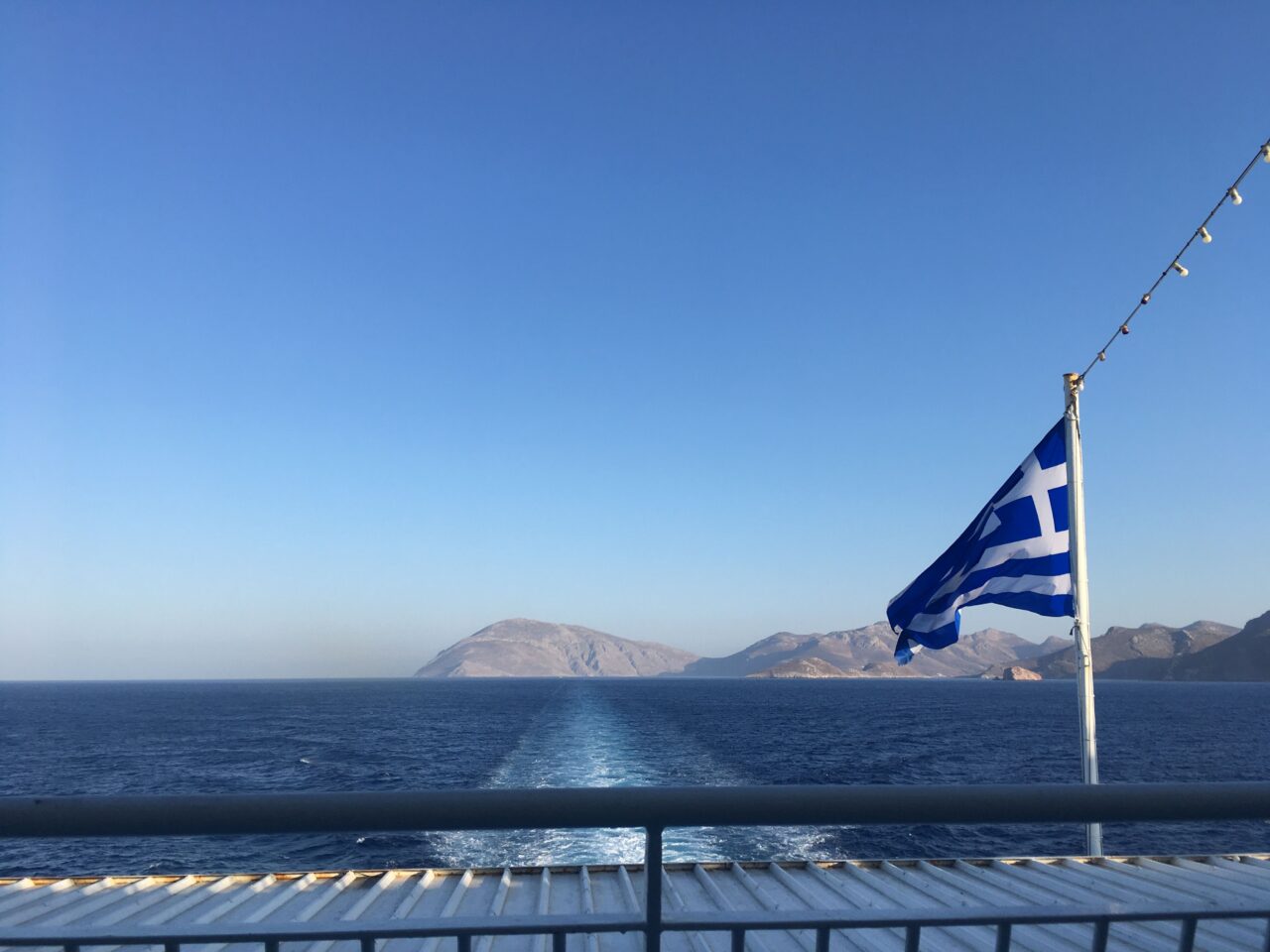 The top Greek island-hopping routes for international travelers