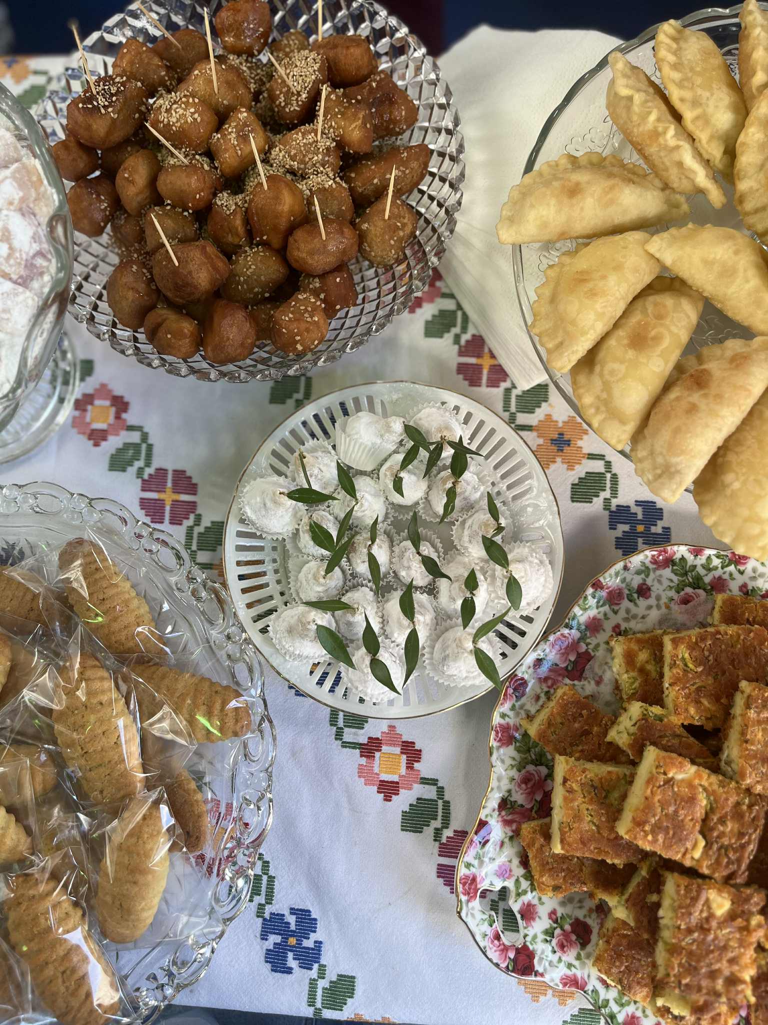 κεράσματα