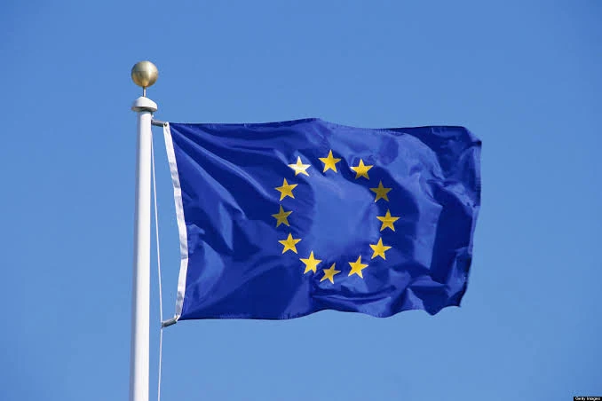 Τρίτη μεταφορά έκτακτων κερδών ύψους 1,6 δισεκ. ευρώ, από τα παγωμένα περιουσιακά στοιχεία της Ρωσικής Κεντρικής Τράπεζας, για τη στήριξη της Ουκρανίας Ευρωπαϊκή Επιτροπή