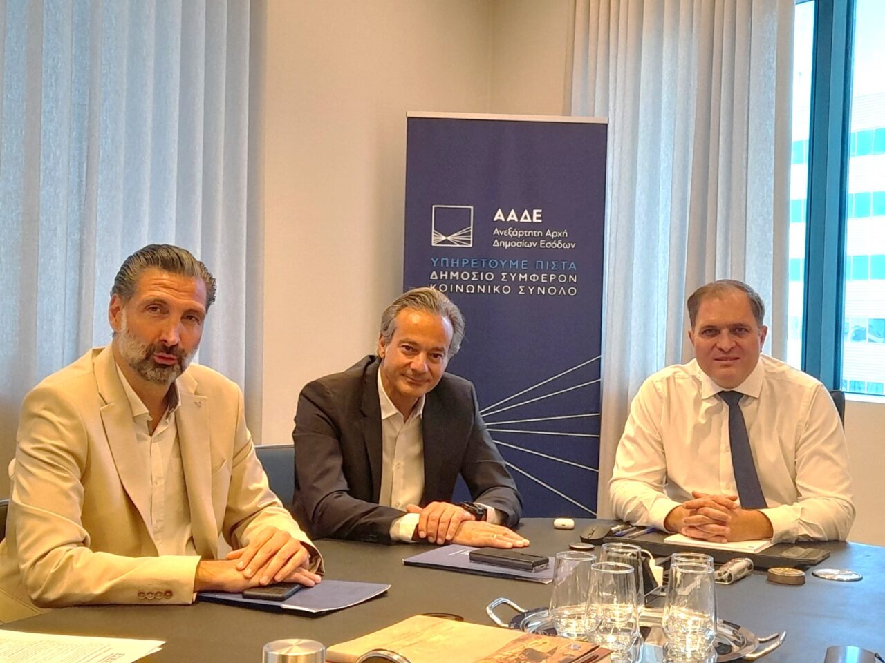 Συνάντηση Στ. Καφούνη με Γ. Πιτσιλή με επίκεντρο τη λειτουργία των τελωνείων και τις τουριστικές εμπορικές επιχειρήσεις Συνάντηση Στ. Καφούνη με Γ. Πιτσιλή