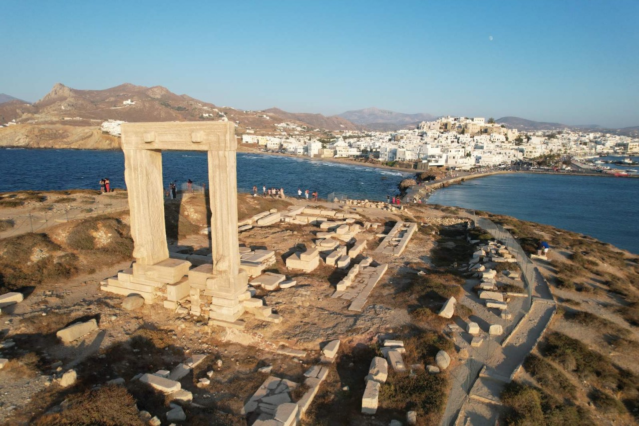 Το ΥΠΠΟ για την απόφαση του Πρωτοδικείου Νάξου σχετικά με την περίφραξη στην Πορτάρα Πορτάρα