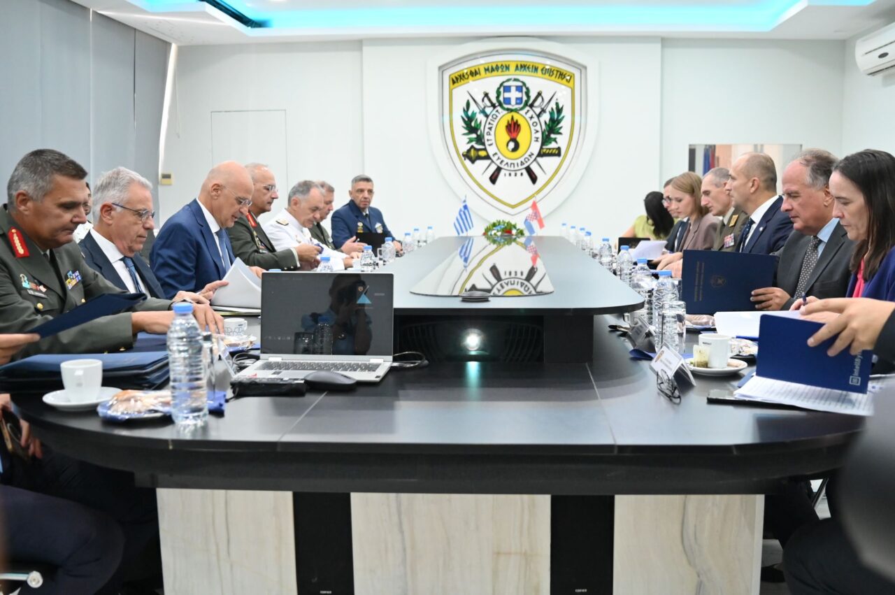 Η ενίσχυση της αμυντικής συνεργασίας Ελλάδας και Κροατίας