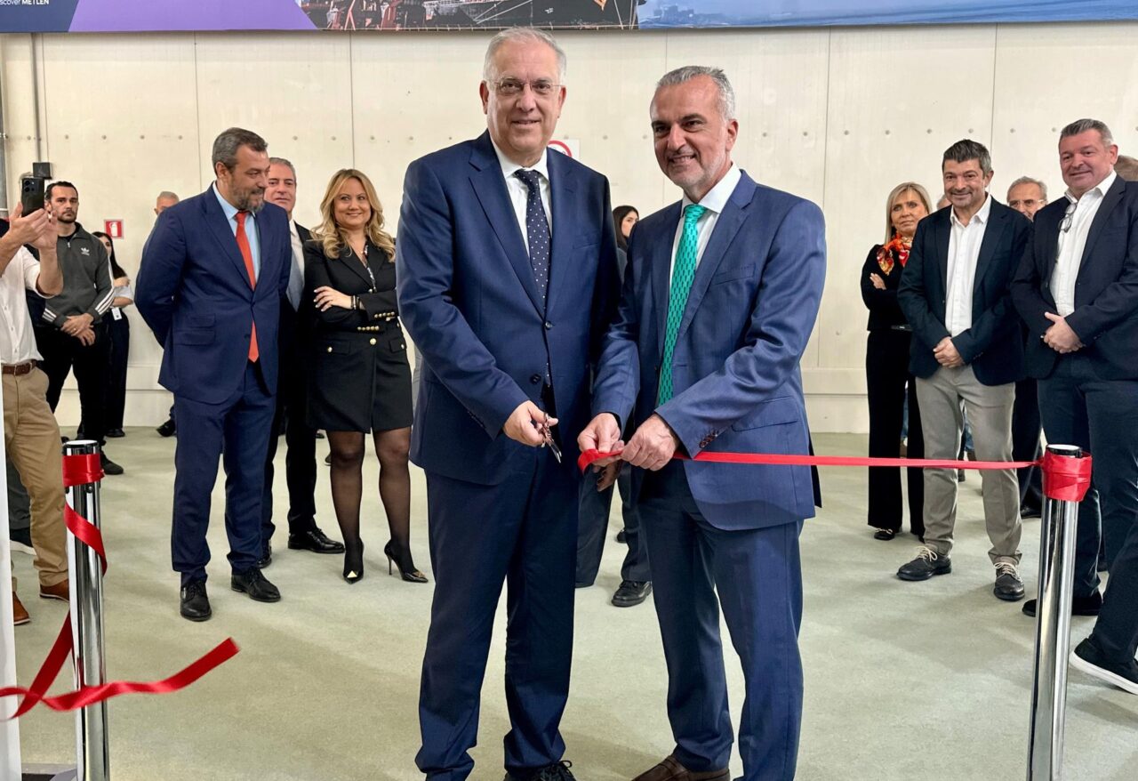 Τάκης Θεοδωρικάκος: Δυναμικός πυλώνας της βιομηχανίας το ελληνικό αλουμίνιο – Ενσαρκώνει στην πράξη την αντίληψή μας για το νέο παραγωγικό πρότυπο Θεοδωρικάκος: Δυναμικός πυλώνας το ελληνικό αλουμίνιο