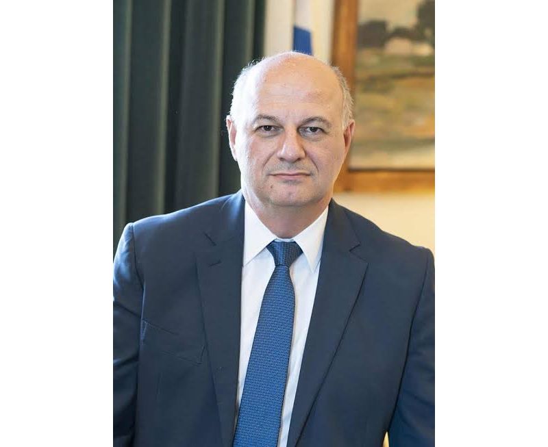Συνάντηση του Κ. Τσιάρα με τους προέδρους της ΚΕΕΕ και του φορέα της γυναικείας επιχειρηματικότητας ΕΕΔΕΓΕ Συνάντηση του Κ. Τσιάρα με τους προέδρους της ΚΕΕΕ
