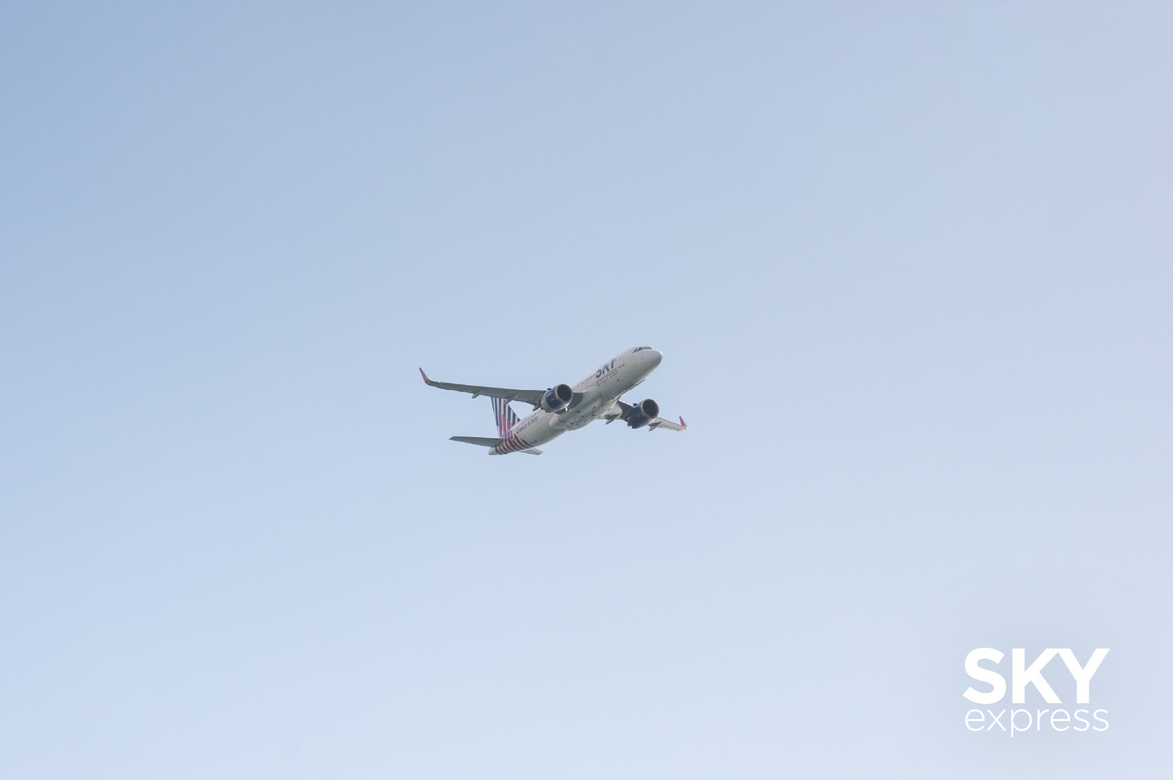 SKY express μοναδικό πτητικό υπερθέαμα