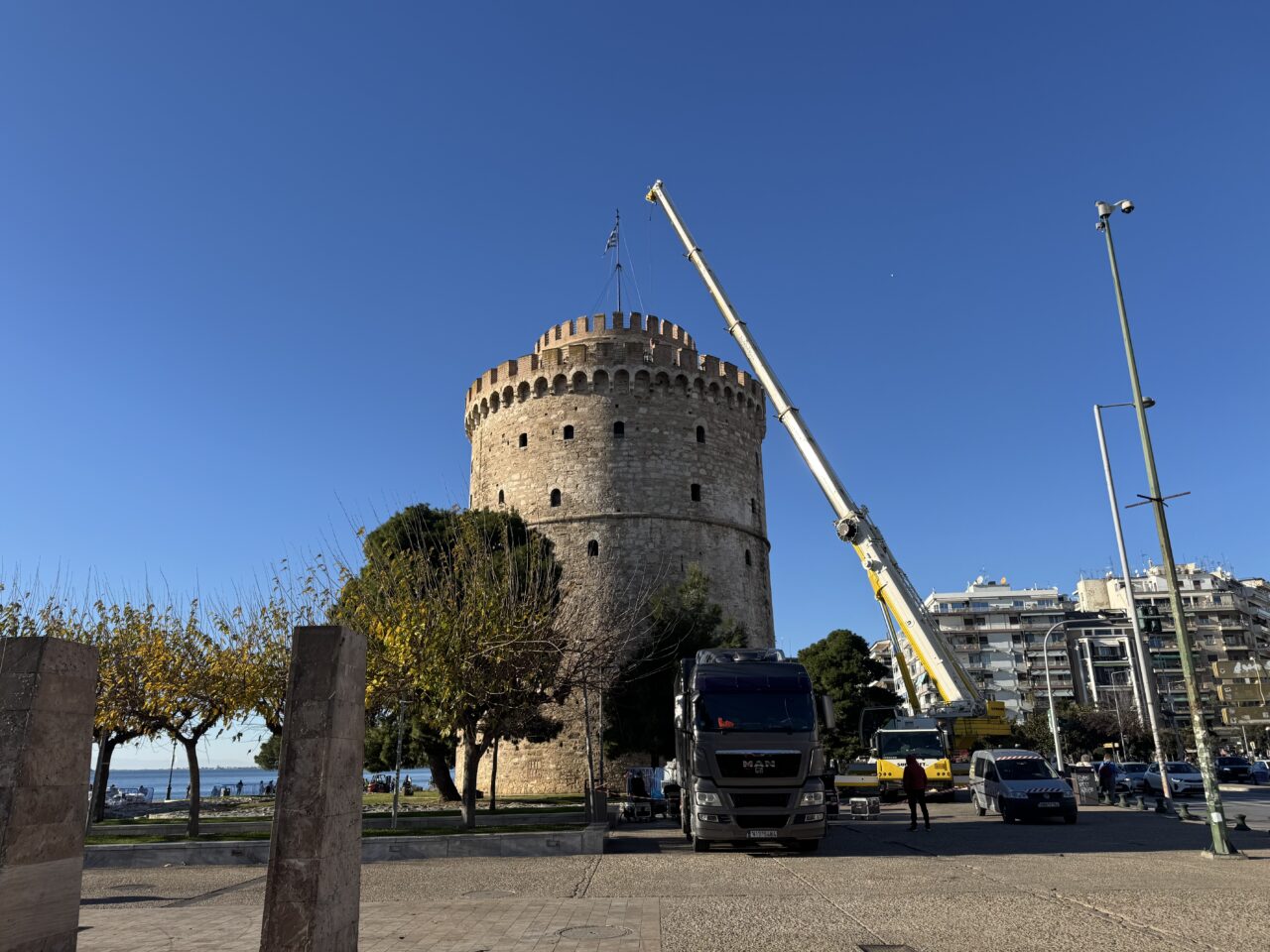 Προετοιμασίες για το πάρτι αλλαγής του χρόνου στον Λευκό Πύργο