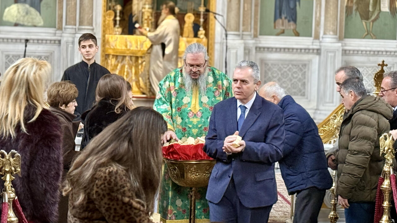 Μ. Χαρακόπουλος στο μνημόσυνο αρχιεπίσκοπο Τιράνων
