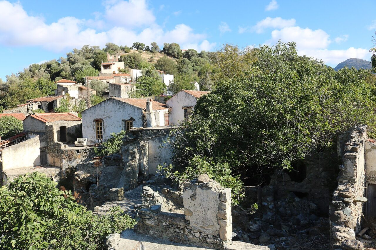 Καθολική αποκατάσταση του παλαιού οικισμού Μιξορρούματος Αγίου Βασιλείου