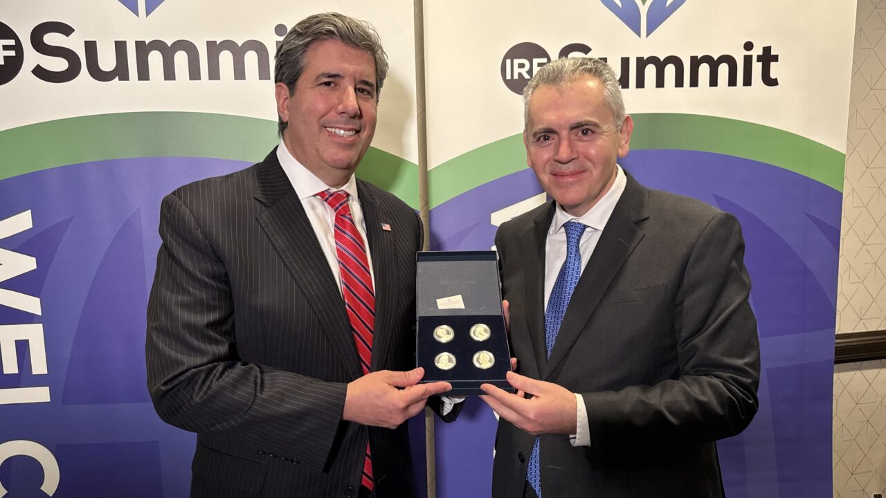 Συνάντηση Μ.Χαρακόπουλου με τον υφυπουργό Εξωτερικών των ΗΠΑ, στην Ουάσινγκτον, στο διεθνές συνέδριο για την Θρησκευτική Ελευθερία Συνάντηση Χαρακόπουλου με τον υφυπουργό Εξωτερικών των ΗΠΑ
