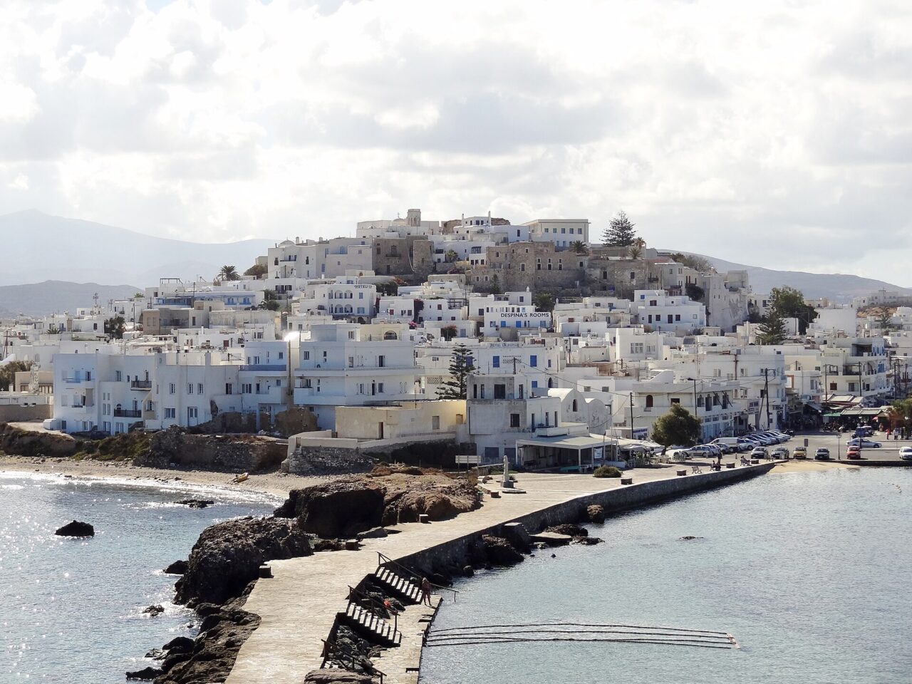 Η Νάξος στα πιο ελκυστικά ηλιόλουστα μέρη της Ευρώπης για τους Ιρλανδούς, σύμφωνα με διεθνή μέσα Η Νάξος στα πιο ελκυστικά ηλιόλουστα μέρη της Ευρώπης