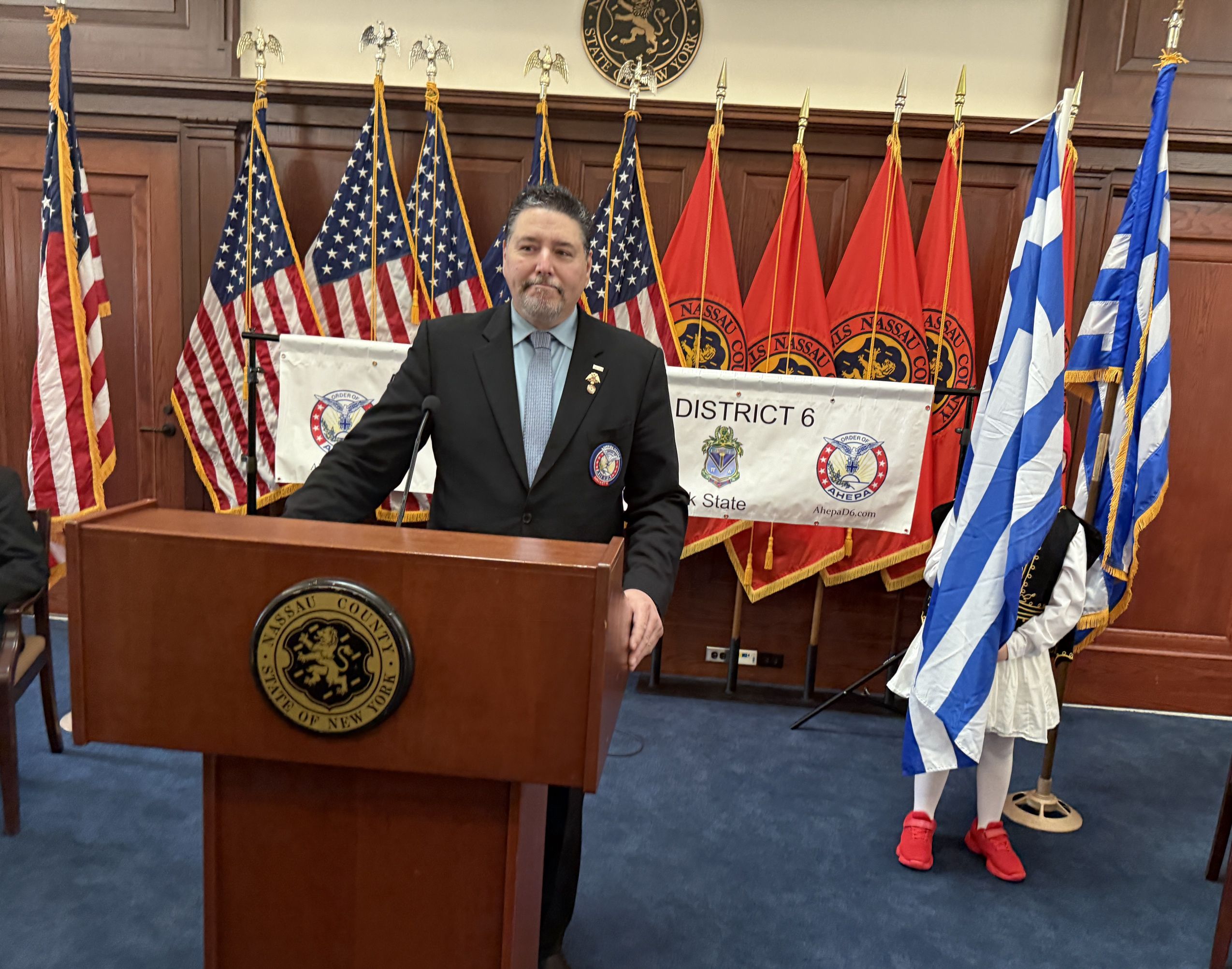 Chairman Anastasi Stampolis, President of AHEPA Constantine Cassis Chapter No. 170