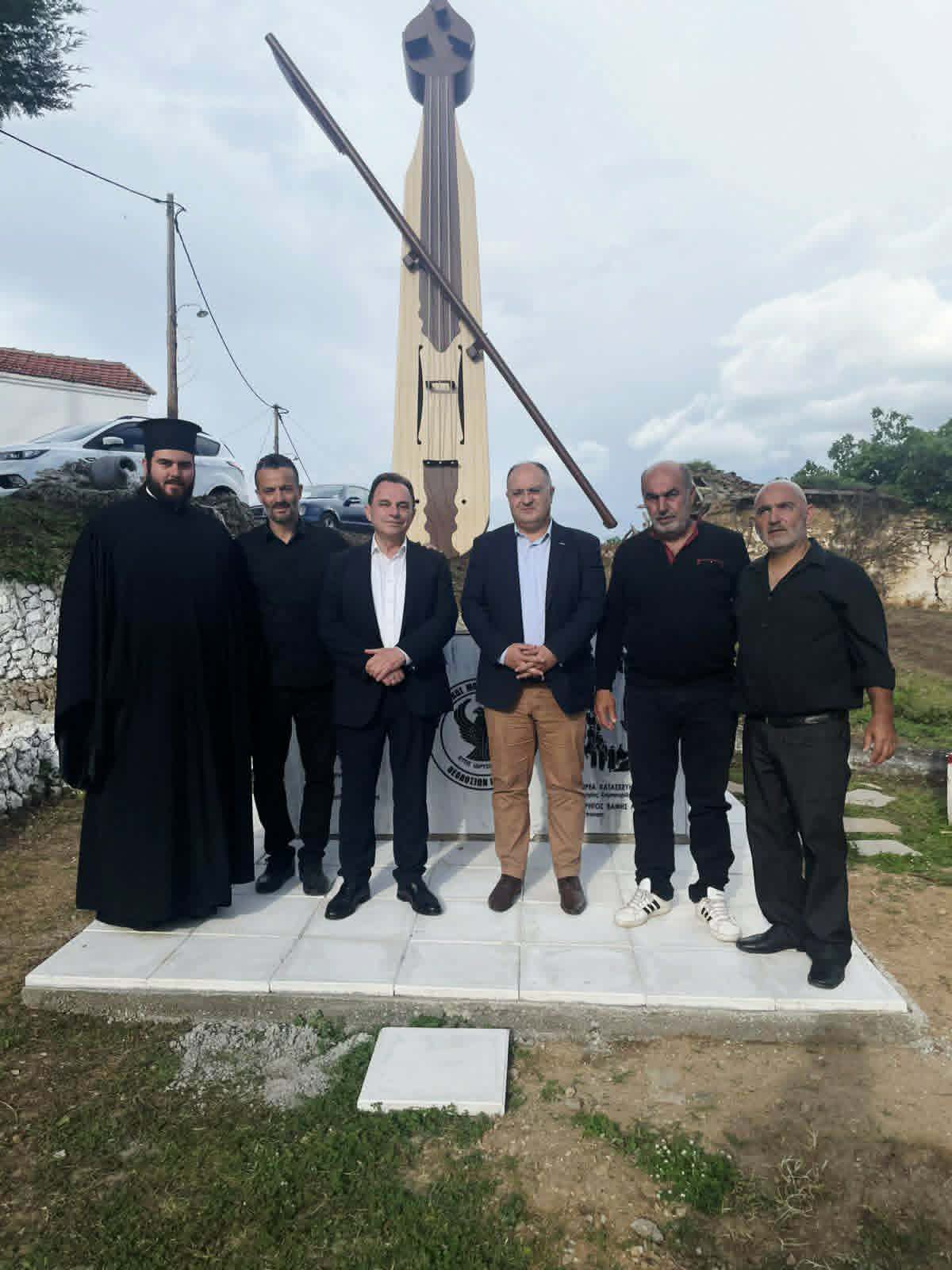 Κιλκίς: Μνημείο ποντιακής λύρας στα Θεοδόσια