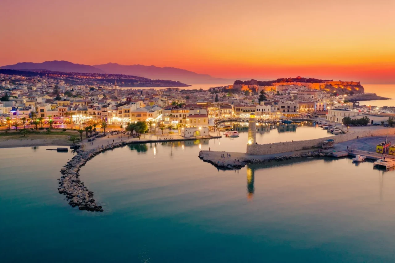 Η Κρήτη η ισχυρότερη περιφερειακή τουριστική αγορά της χώρας