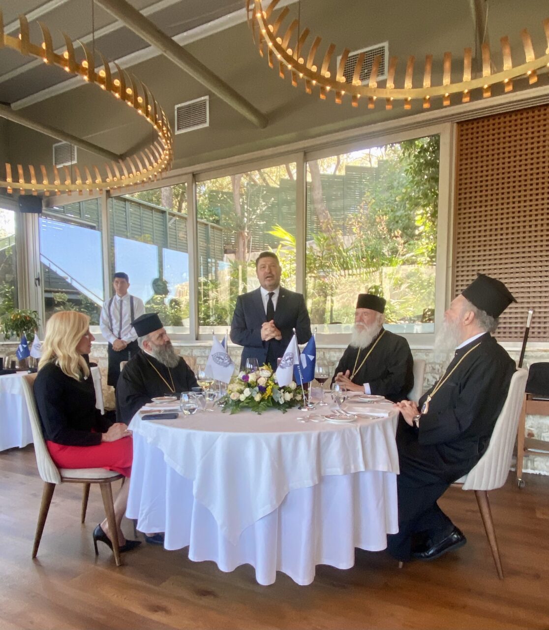 Γεύμα εργασίας Νίκου Χαρδαλιά με τον Αρχιεπίσκοπο