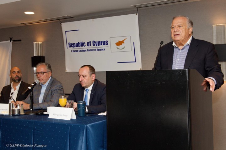 Philip Christopher wraps up a very productive PSEKA Conference