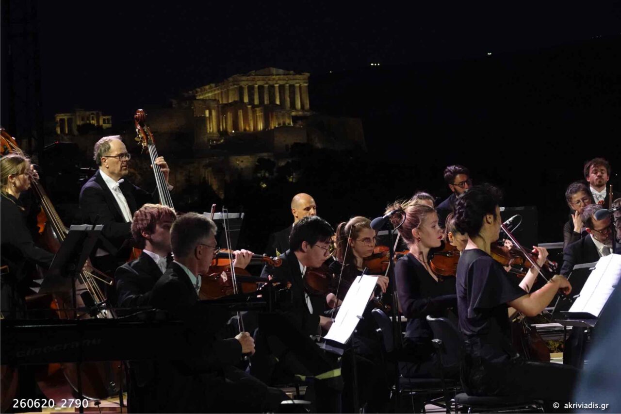 Το Μέγαρο Μουσικής στην Πνύκα – Καταχειροκροτήθηκαν