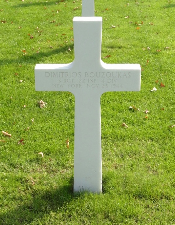A picture of his grave at Netherlands American Cemetery in the Netherlands. (Credit: Des Philippet)