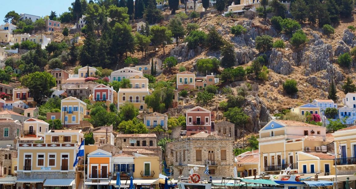 Σύμη: Το αρχοντικό του Νοτιοανατολικού Αιγαίου μέσα από τα μάτια της Άννας Μπιθικώτση Σύμη: Το αρχοντικό του Νοτιοανατολικού Αιγαίου