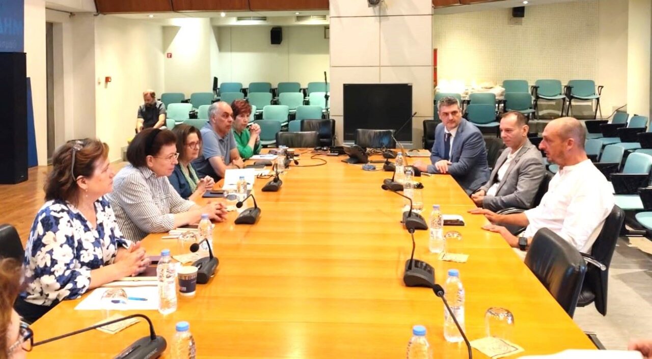 ΥΠΠΟ: Παρουσίαση της ψηφιακής πλατφόρμας «Εύμαιος» για την άρση των εμποδίων πρόσβασης στον πολιτισμό Παρουσίαση της ψηφιακής πλατφόρμας «Εύμαιος»
